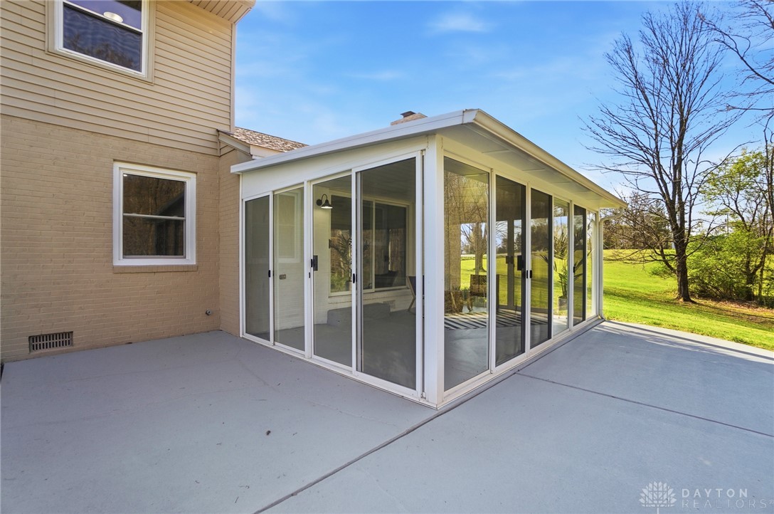 807 Linkhart Road Wilmington, OH 45177 - Photo 46 of 48
