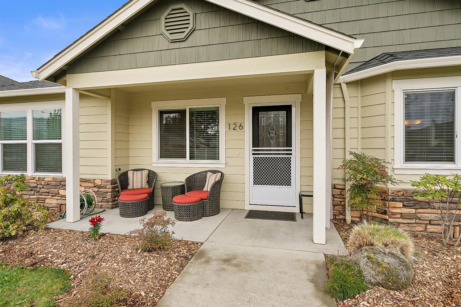 126 Suncrest Road Talent, OR 97540 - Photo 2 of 25 Inviting front porch