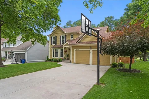 $399,000 | 14799 South Alden Street, Olathe, KS 66062