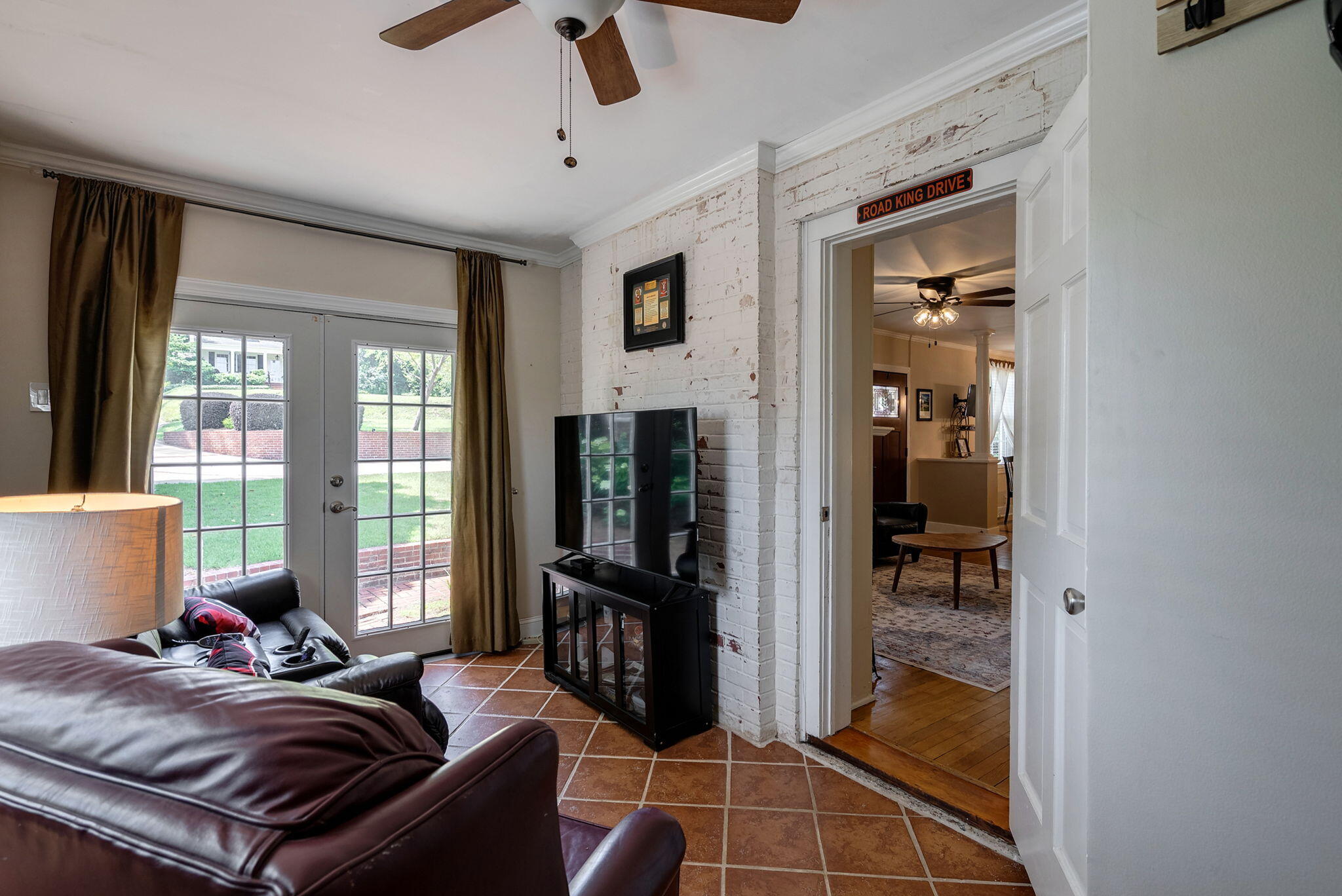 3011 Fox Spring Road Augusta, GA 30909 - Photo 9 of 52 10-web-or-mls-9