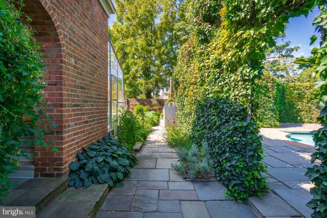 $8,958,000 | 1224 30th Street Northwest, Washington, DC 20007