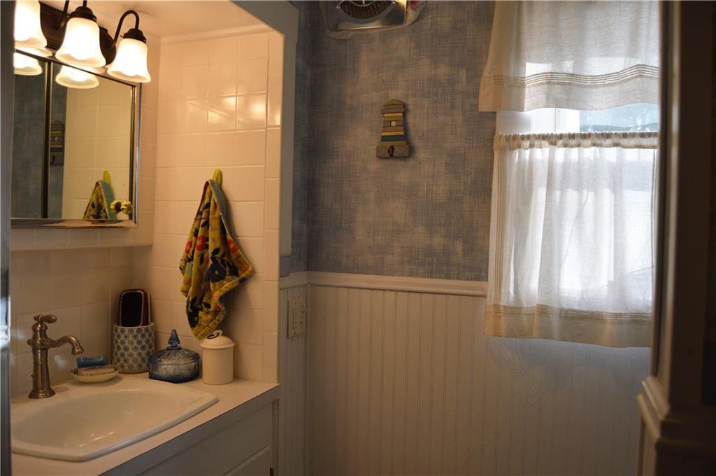 647 Union Road Waldoboro, ME 04572 - Photo 13 of 35 Photo
