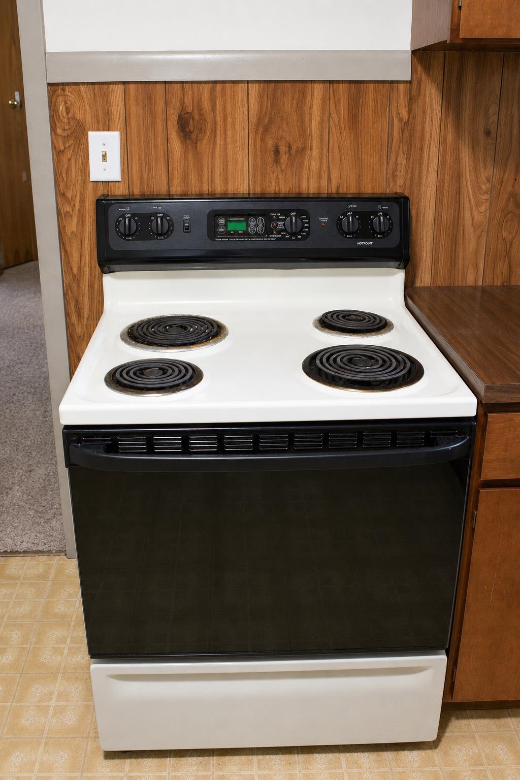 1605 West Haskel Street Appleton, WI 54914 - Photo 6 of 8 Gallery Image 6