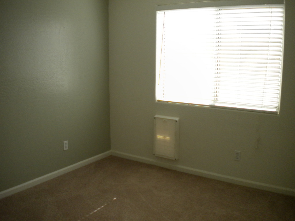 3435 East Utopia Road Phoenix, AZ 85050 - Photo 9 of 15 Bedroom #2