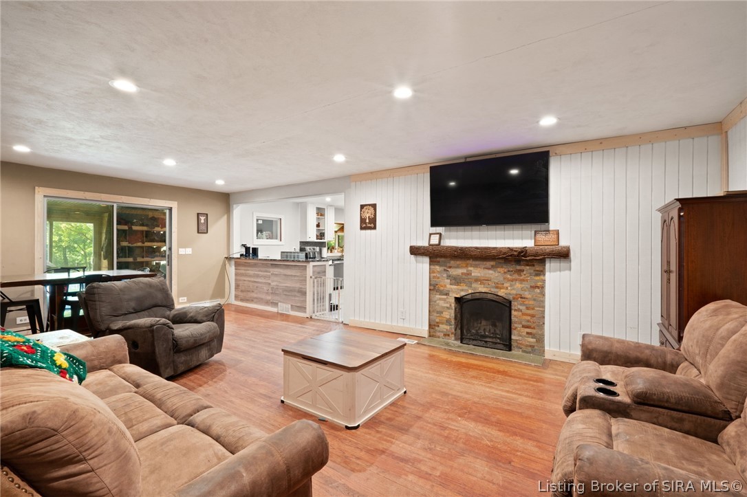 6151 Highway 62 Georgetown, IN 47122 - Photo 6 of 46