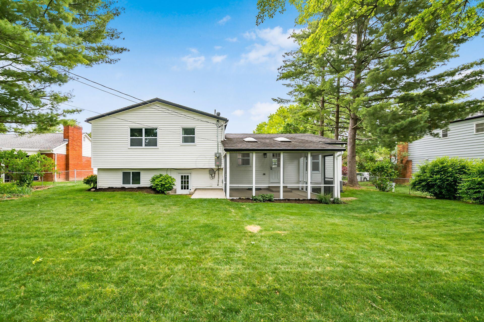 265 Storington Road Westerville, OH 43081 - Photo 36 of 39 043_2f92c_L 265 Storington007