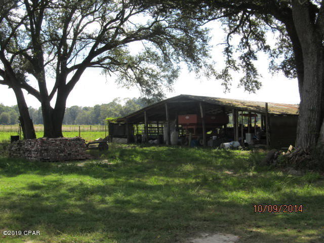 4564 Smokey Road Graceville, FL 32440 - Photo 25 of 40
