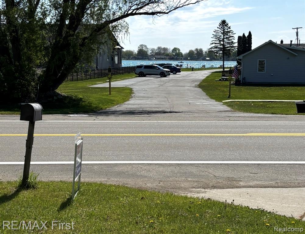 9280 North River Road Algonac, MI 48001 - Photo 40 of 44