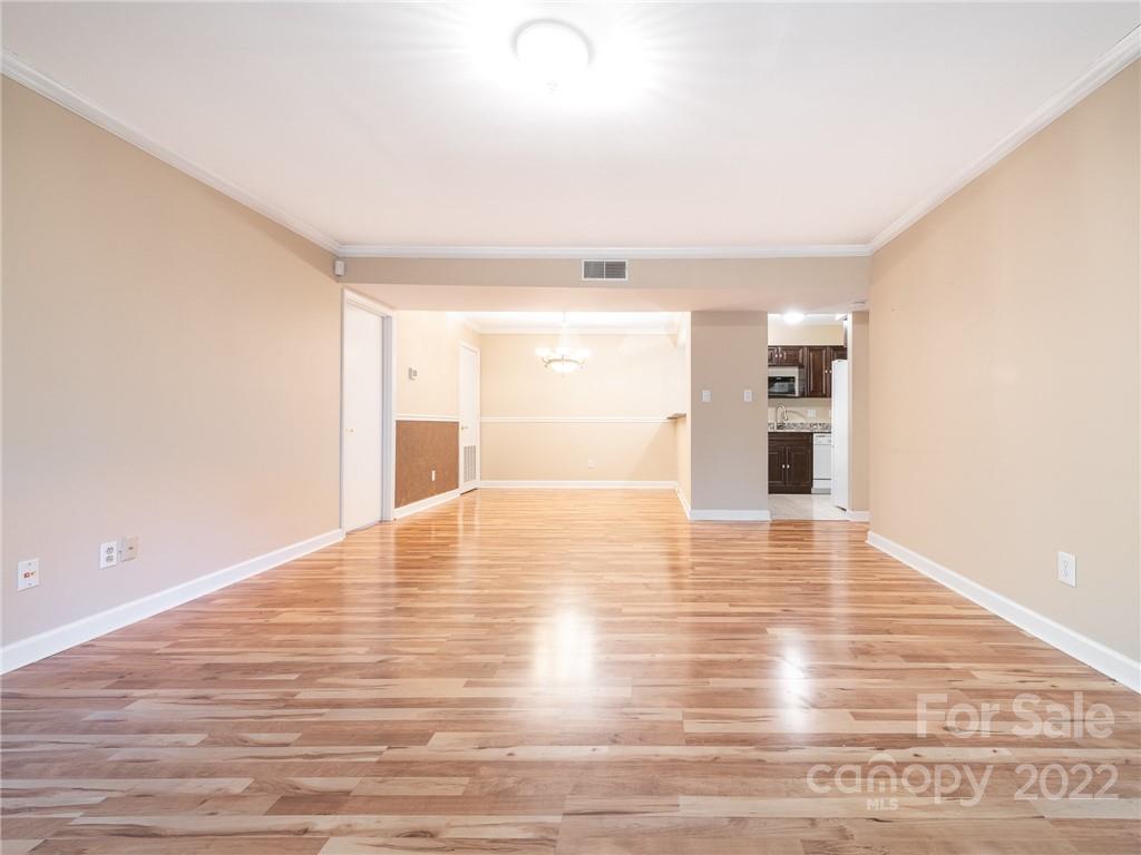 1600 Sharon Road West, Unit 7 Charlotte, NC 28210 - Photo 15 of 35 Gallery Image 15