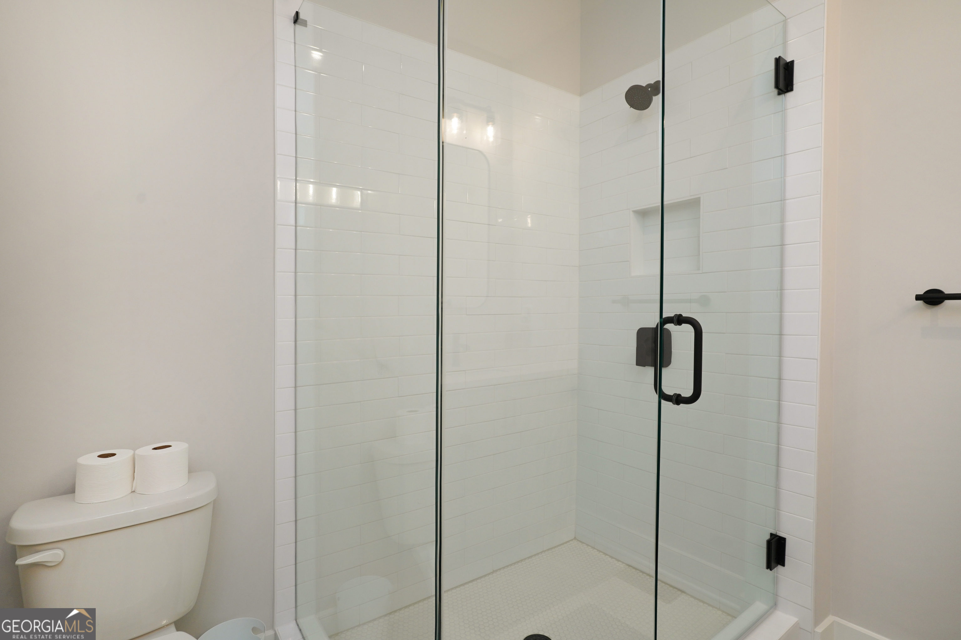 154 Chestnut Circle, Unit 80 Atlanta, GA 30342 - Photo 15 of 25