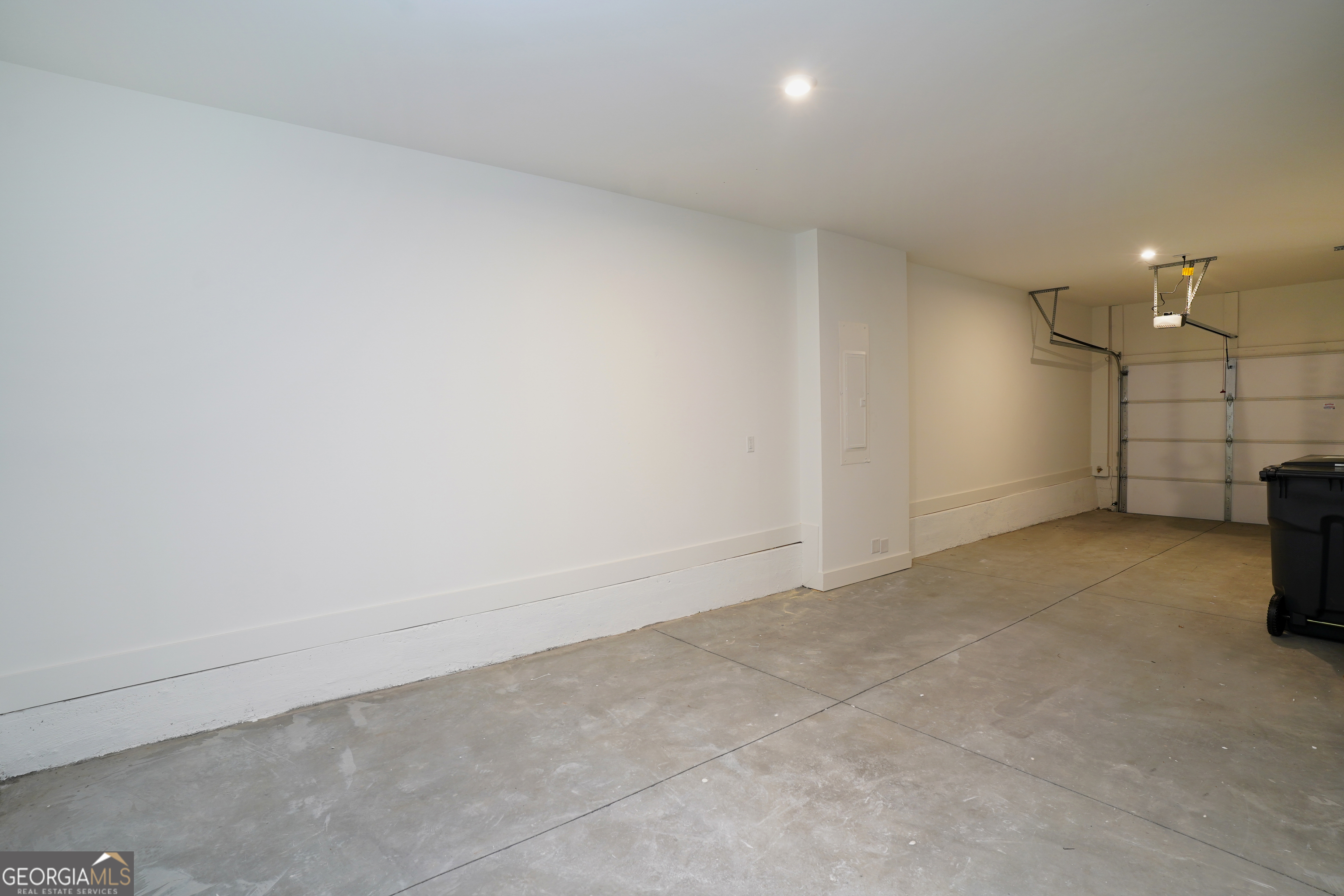 154 Chestnut Circle, Unit 80 Atlanta, GA 30342 - Photo 17 of 25