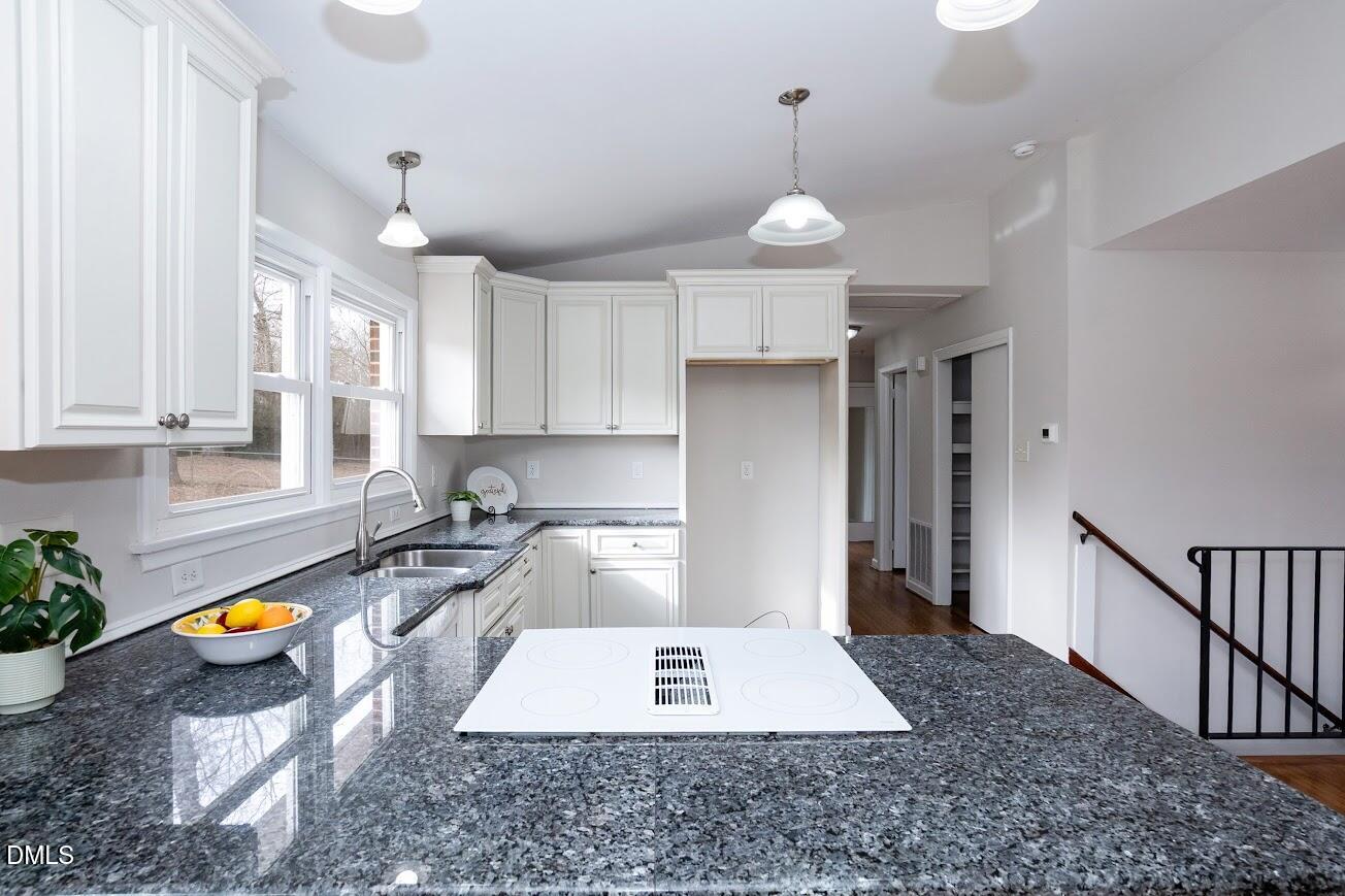 4000 Donna Road Raleigh, NC 27604 - Photo 23 of 58 Kitchen