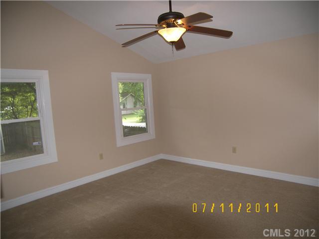 3500 Ritch Avenue Charlotte, NC 28206 - Photo 6 of 11