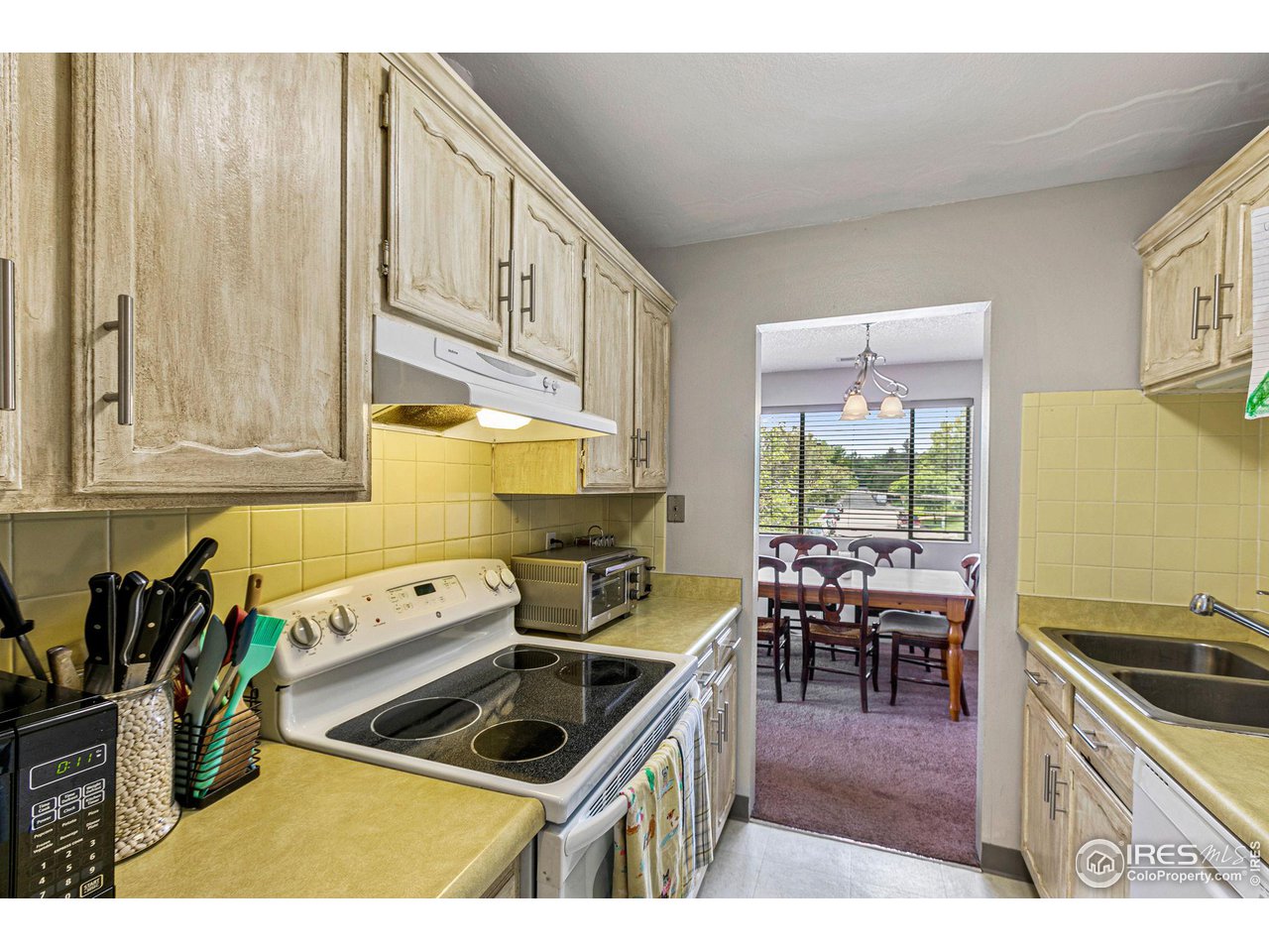 2141 Baseline Road, Unit 17 Boulder, CO 80302 - Photo 6 of 24