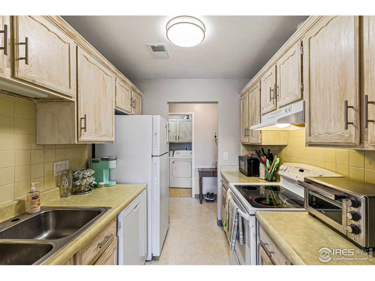 2141 Baseline Road, Unit 17 Boulder, CO 80302 - Photo 8 of 24