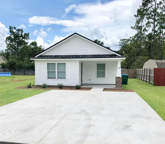 $195,000 | 24 Imaginary Lane, Crawfordville, FL 32327