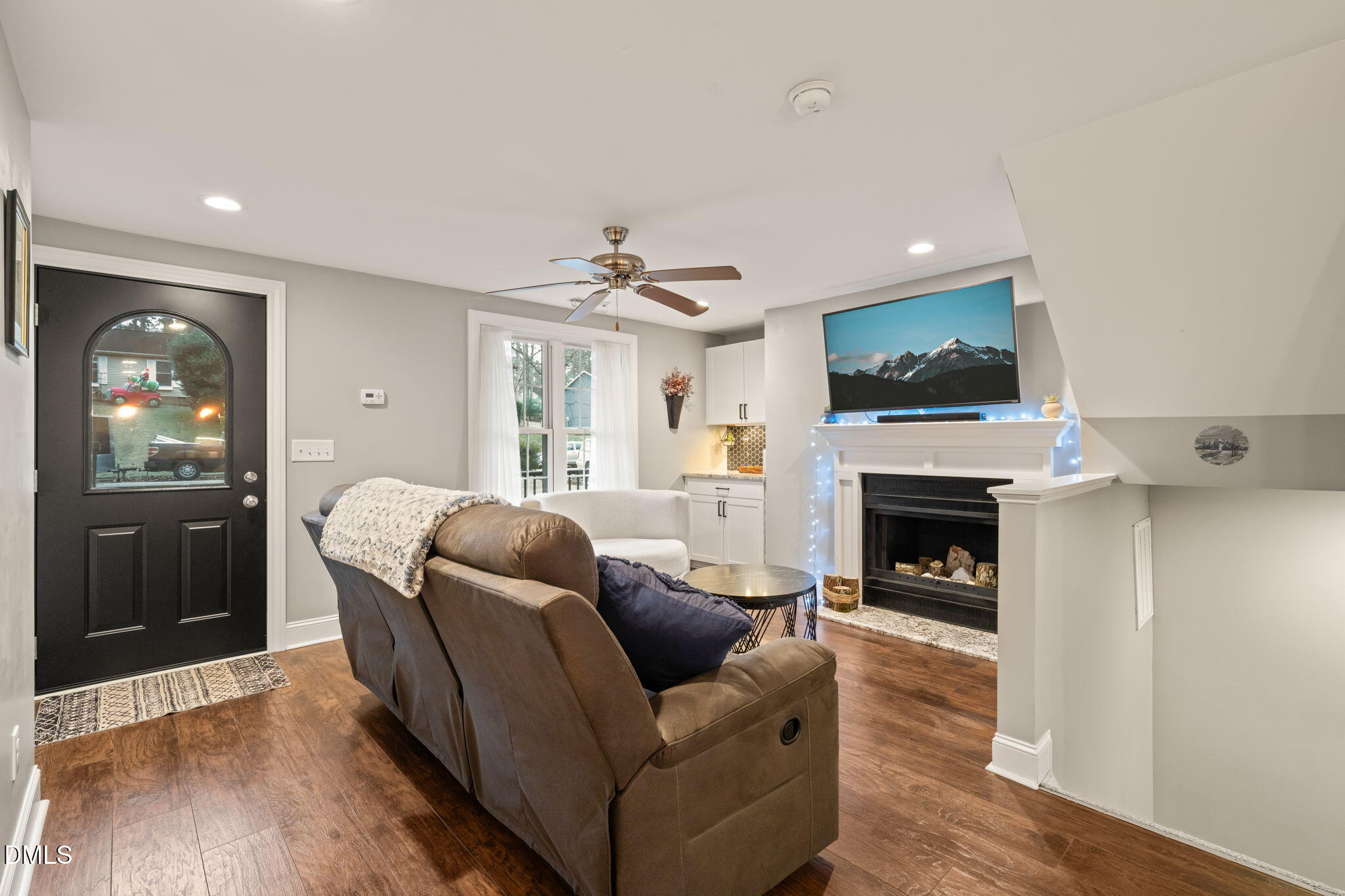 7324 Shellburne Drive Raleigh, NC 27612 - Photo 4 of 43 4-web-or-mls-untitled-18