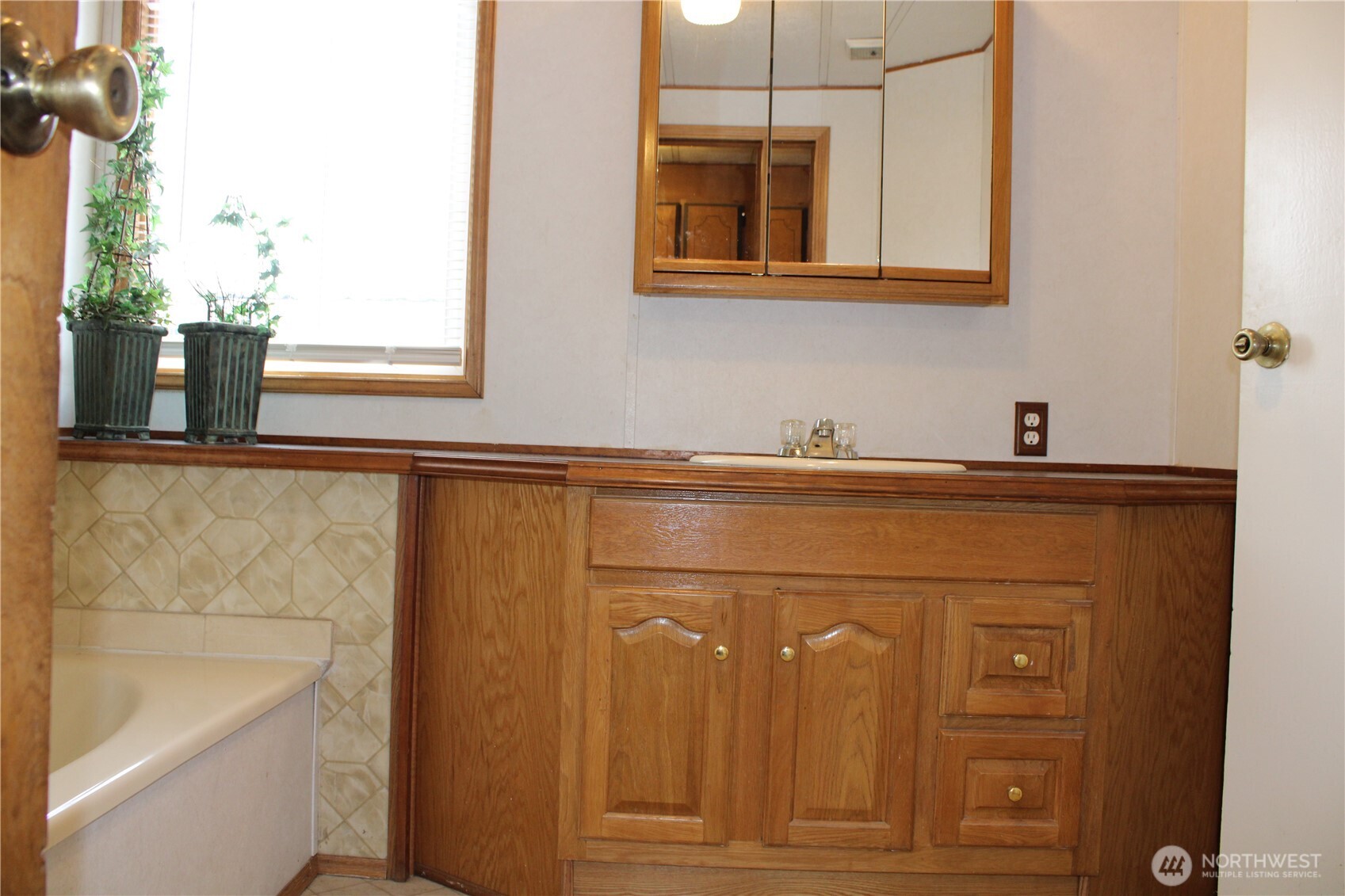 17930 Albany Street Southwest, Unit 7 Rochester, WA 98579 - Photo 11 of 14