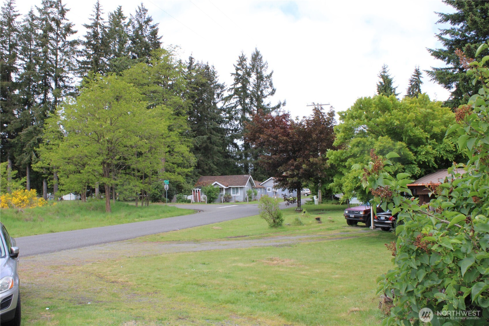17930 Albany Street Southwest, Unit 7 Rochester, WA 98579 - Photo 3 of 14