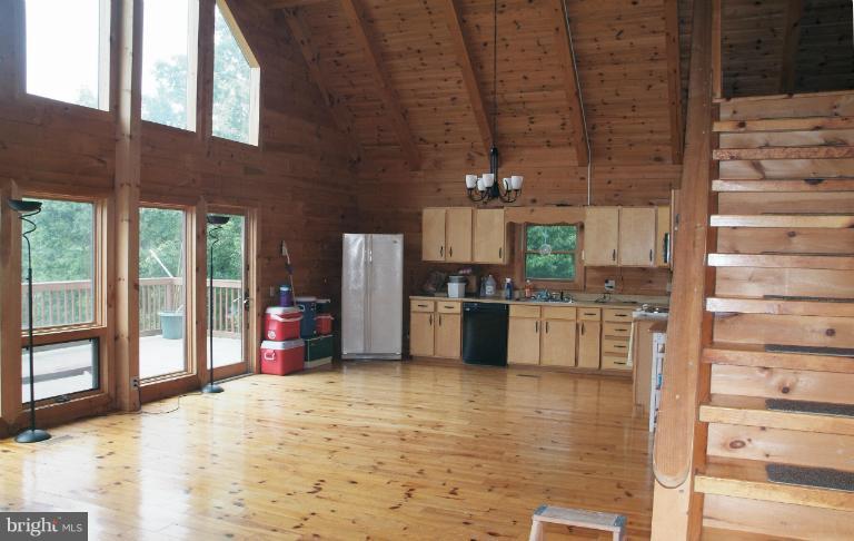 1080 Back Creek Road Gore, VA 22637 - Photo 3 of 28 Interior (General)