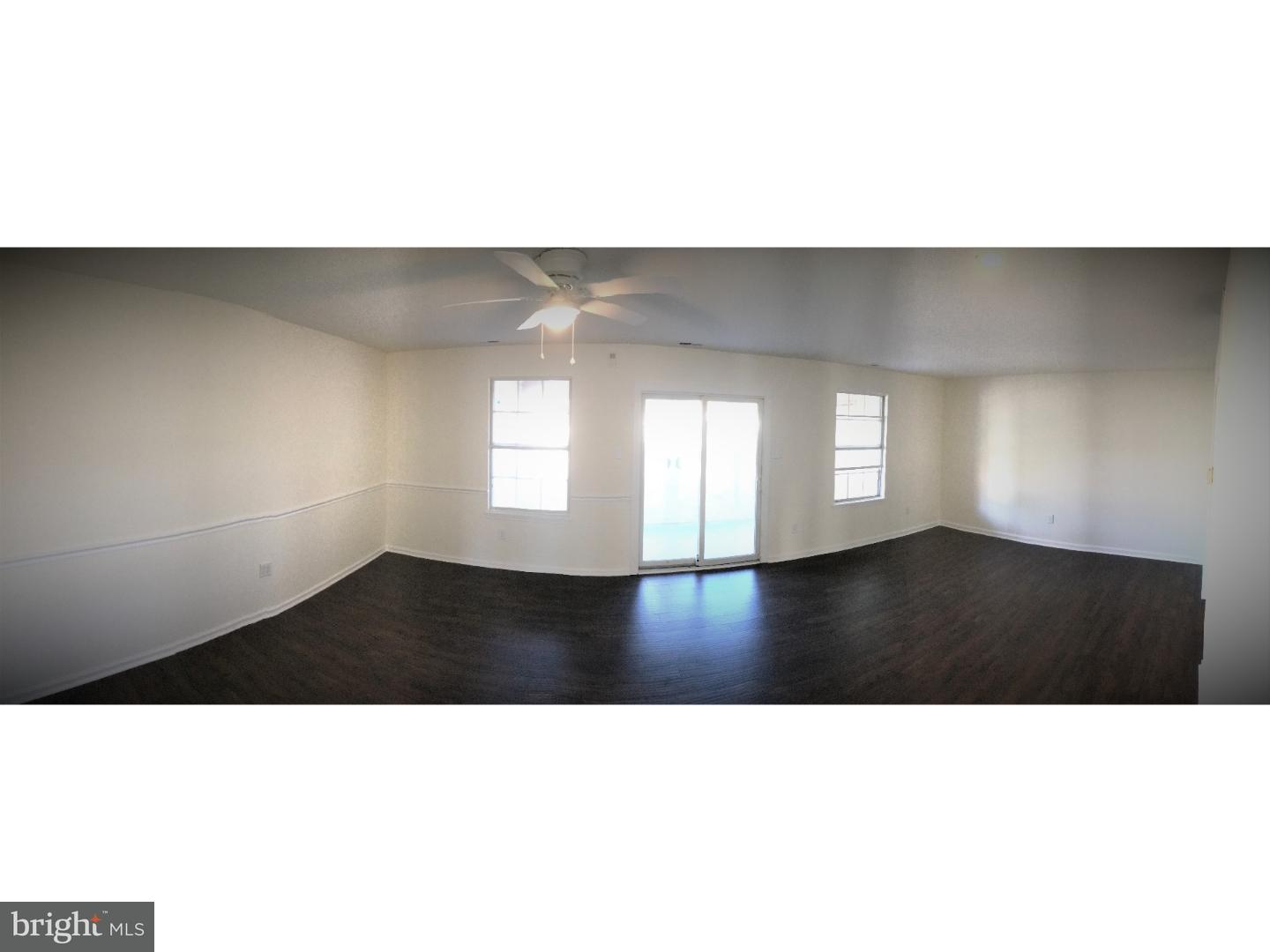 4 Summit Court Clementon, NJ 08021 - Photo 4 of 12 Gallery Image 4
