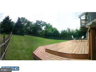 830 Shelbourne Road Reading, PA 19606 - Photo 11 of 12