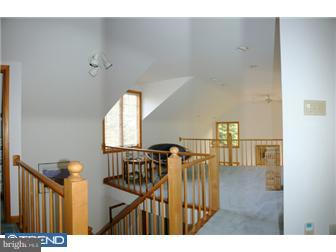 830 Shelbourne Road Reading, PA 19606 - Photo 8 of 12