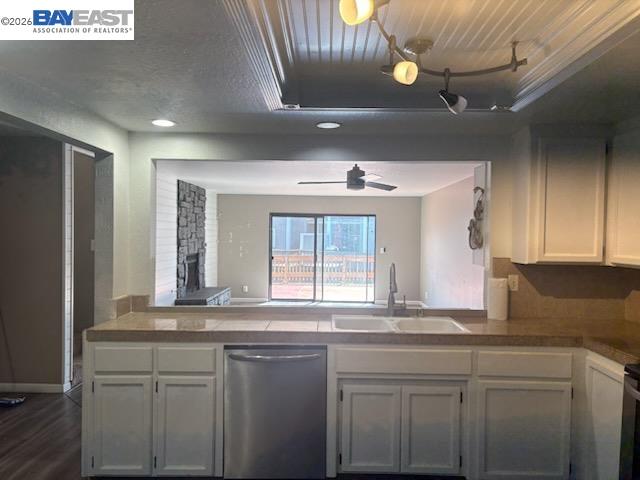 2043 Sand Point Road Discovery Bay, CA 94505 - Photo 5 of 34