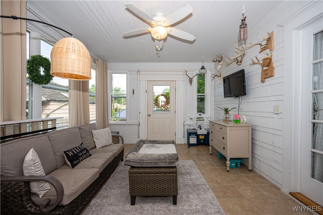 10 Taft Place Dunkirk, NY 14048 - Photo 12 of 50