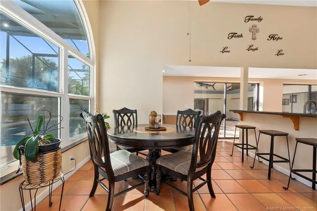 $950,000 | 4599 Southeast Halston Court, Stuart, FL 34997