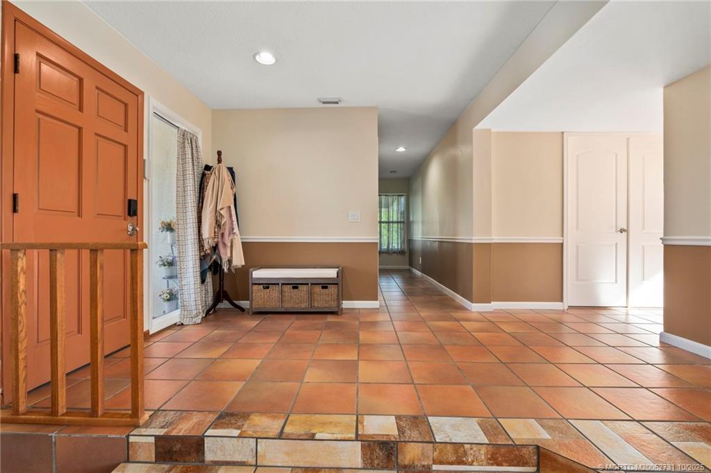 4599 Southeast Halston Court Stuart, FL 34997 - Photo 10 of 62