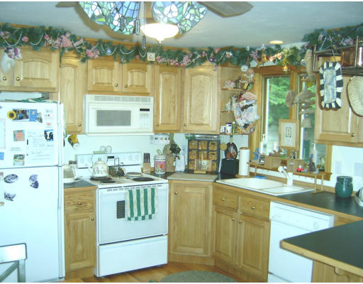 81 Old Ashby Road Ashburnham, MA 01430 - Photo 4 of 7 Gallery Image 4