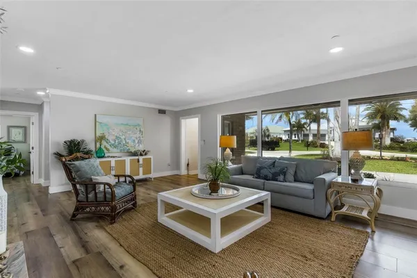 $1,375,000 | 441 Bayshore Drive, Venice, FL 34285