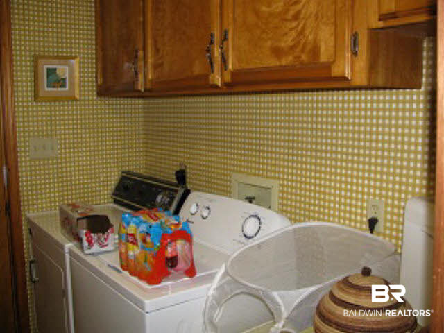 112 Ronforth Street Fairhope, AL 36532 - Photo 11 of 33 Laundry