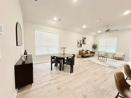 $389,900 | 2416 Bear Cub Bend, Leander, TX 78641