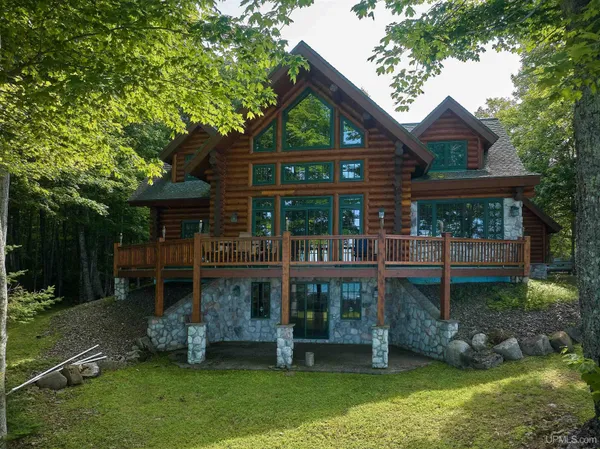 $985,000 | 9920 Shore Drive, Au Train, MI 49806