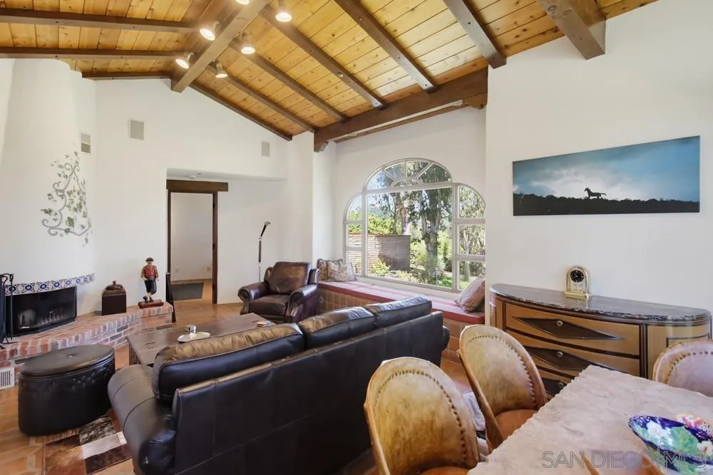 5443 Calzada Del Bosque Rancho Santa Fe, CA 92067 - Photo 36 of 70