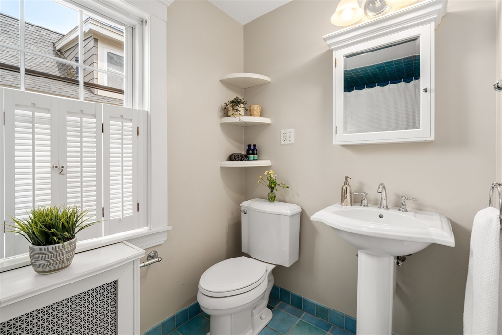1200 Brook Road Milton, MA 02186 - Photo 24 of 31