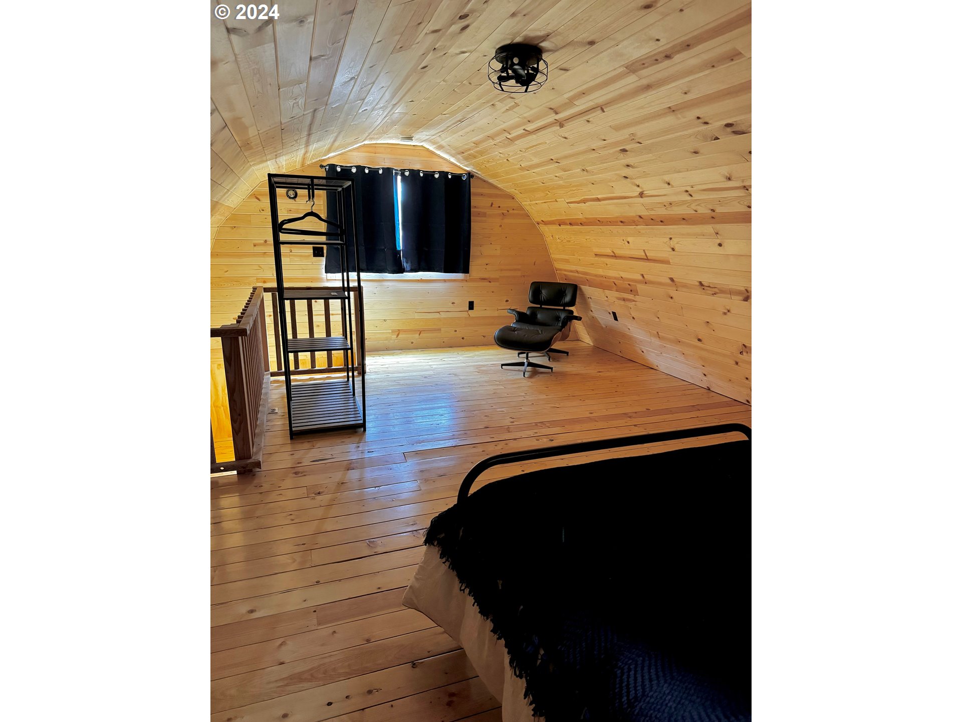 2231 3rd Street Baker City, OR 97814 - Photo 48 of 48 a view of a balcony