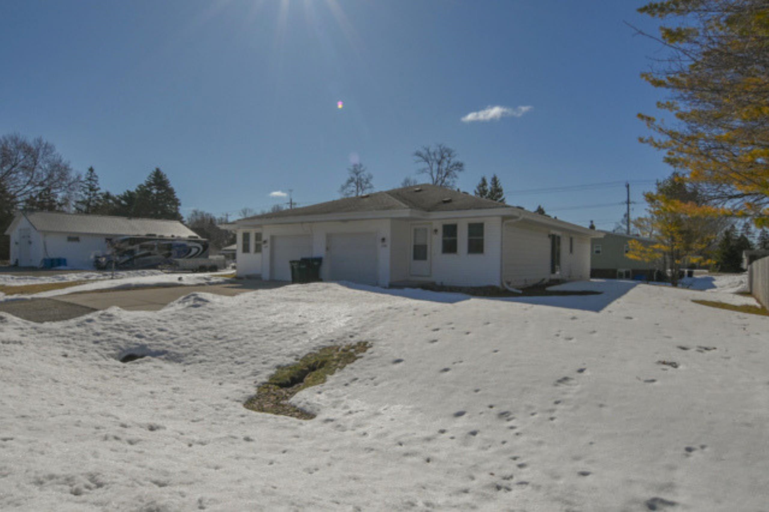 2747 West 8th Street Appleton, WI 54914 - Photo 44 of 45
