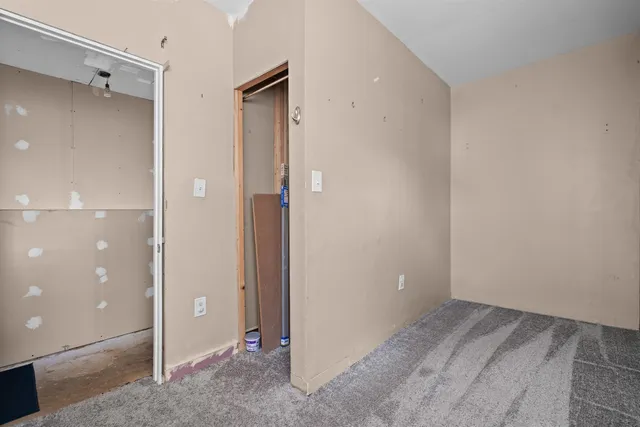 $339,000 | 2 Dennison Road, Salem, NH 03079