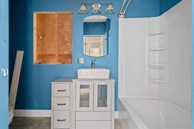 $339,000 | 2 Dennison Road, Salem, NH 03079