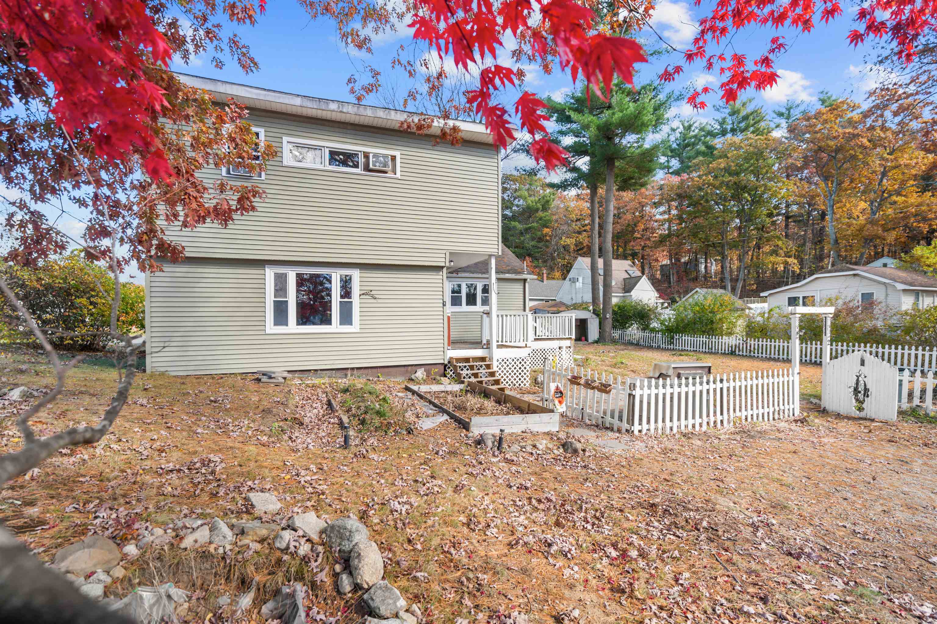 2 Dennison Road Salem, NH 03079 - Photo 4 of 33