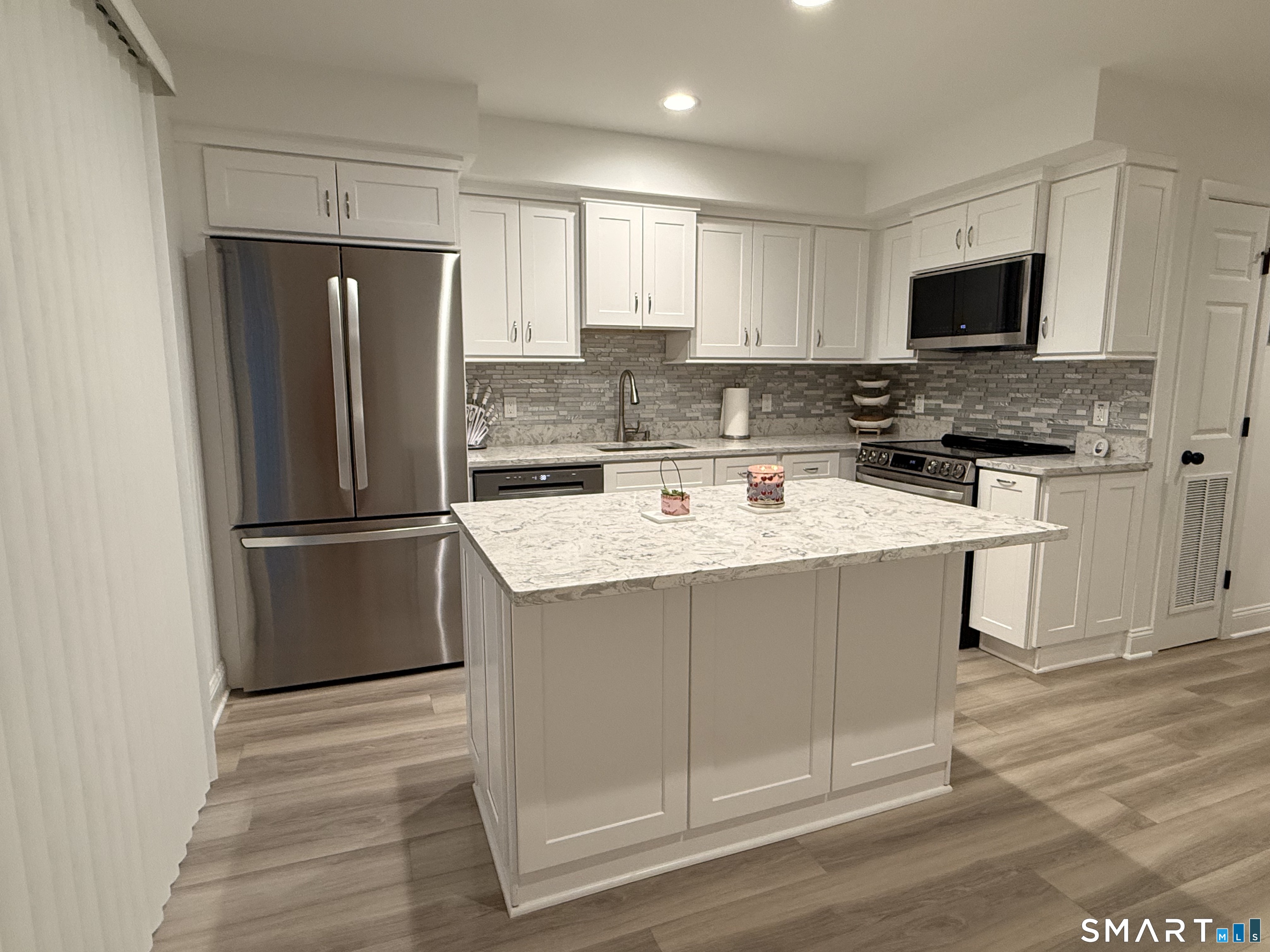 33 Main Street, Unit 8 Meriden, CT 06451 - Photo 7 of 17