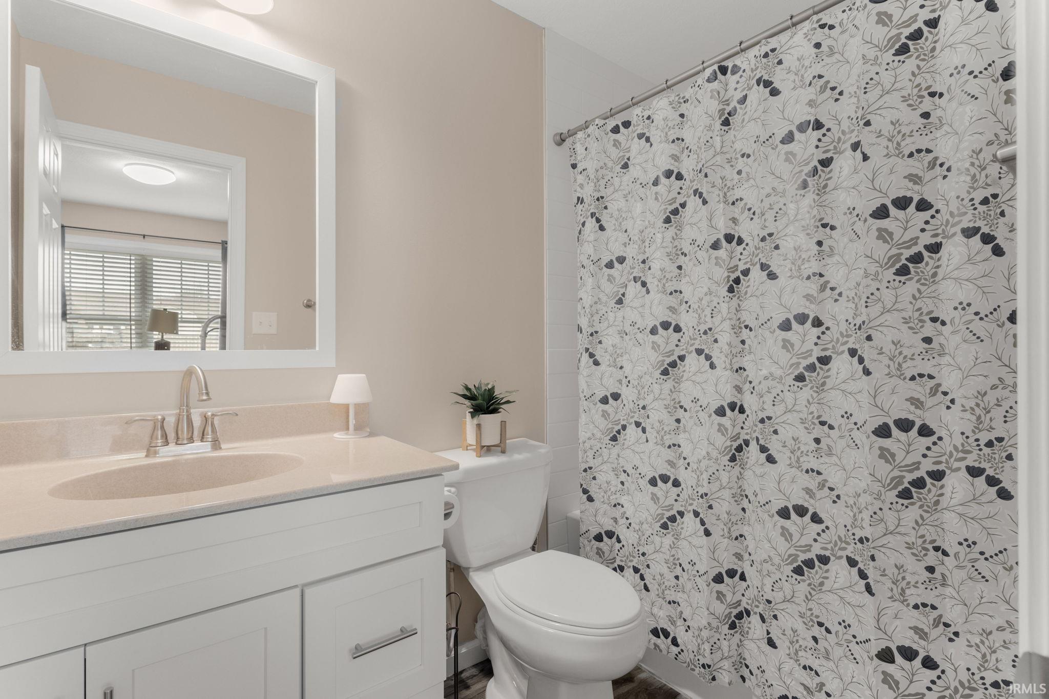 10755 Dunn Road Osceola, IN 46561 - Photo 15 of 35