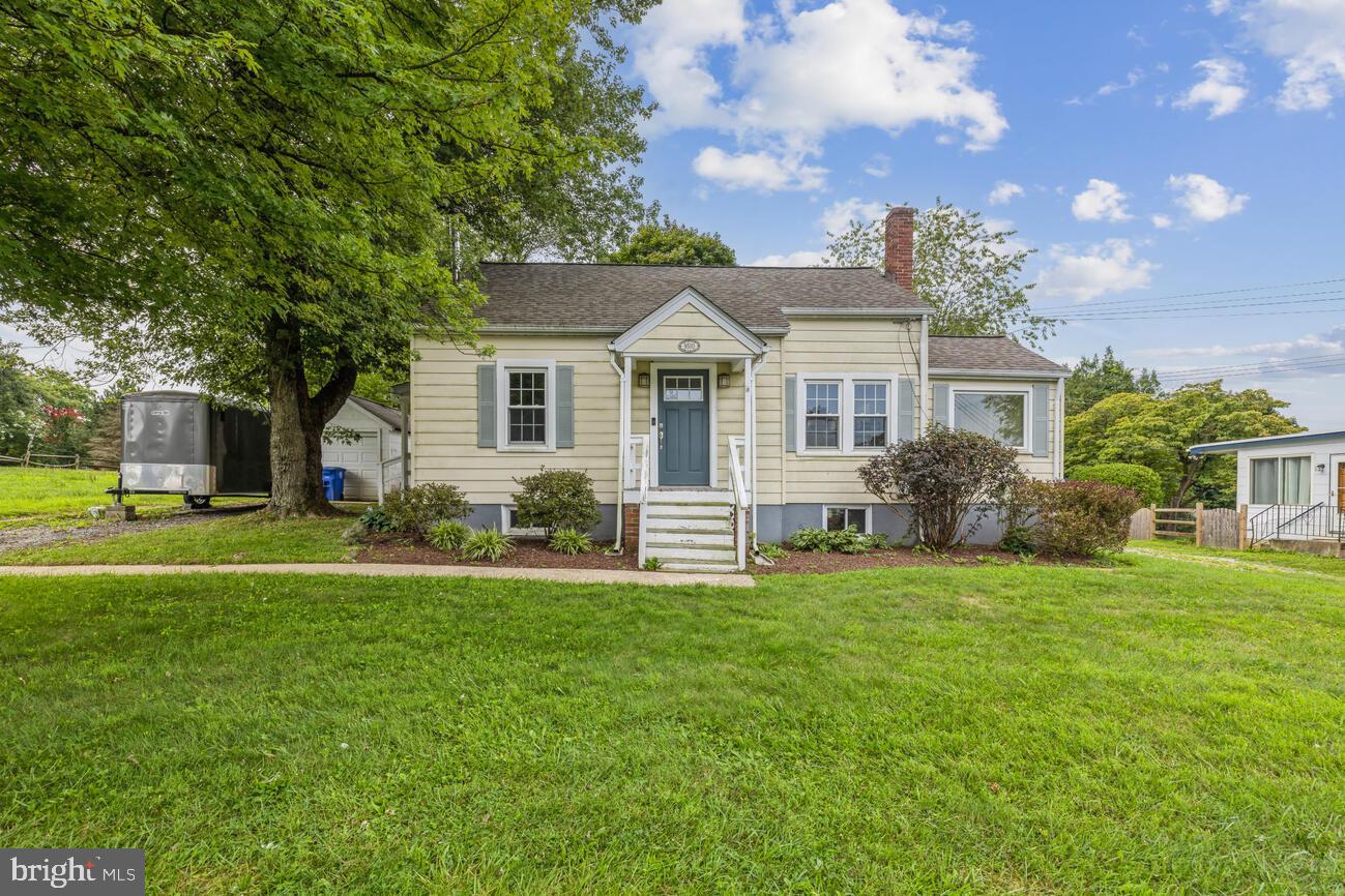 9510 Pleasant Plains Road Damascus, MD 20872 - Photo 2 of 21