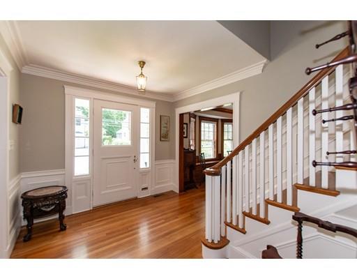 290 Woodland Road Newton, MA 02466 - Photo 3 of 23