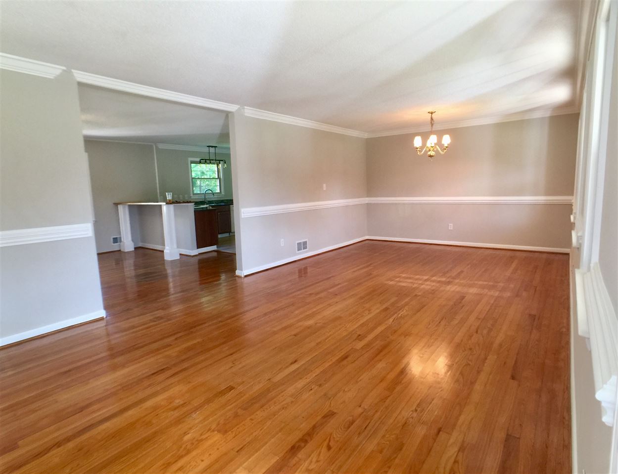 408 Farnsworth Road Spartanburg, SC 29301 - Photo 5 of 22 Gallery Image 5