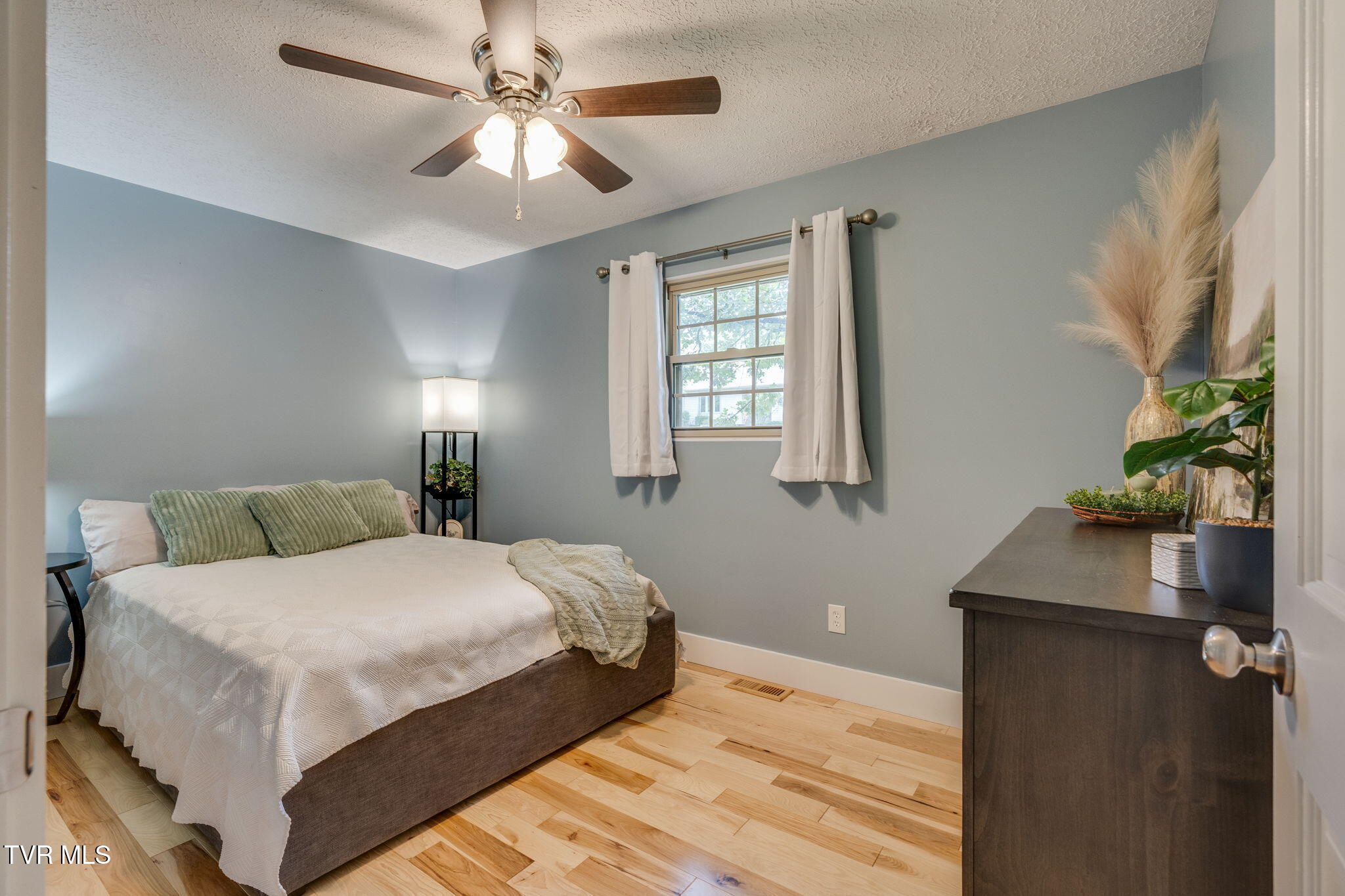 2803 Big Ridge Road Johnson City, TN 37601 - Photo 20 of 50 019