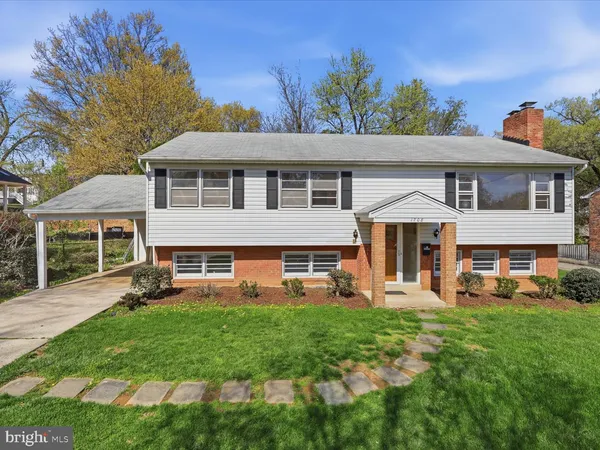 $4,800 | 1708 Monza Road, McLean, VA 22101